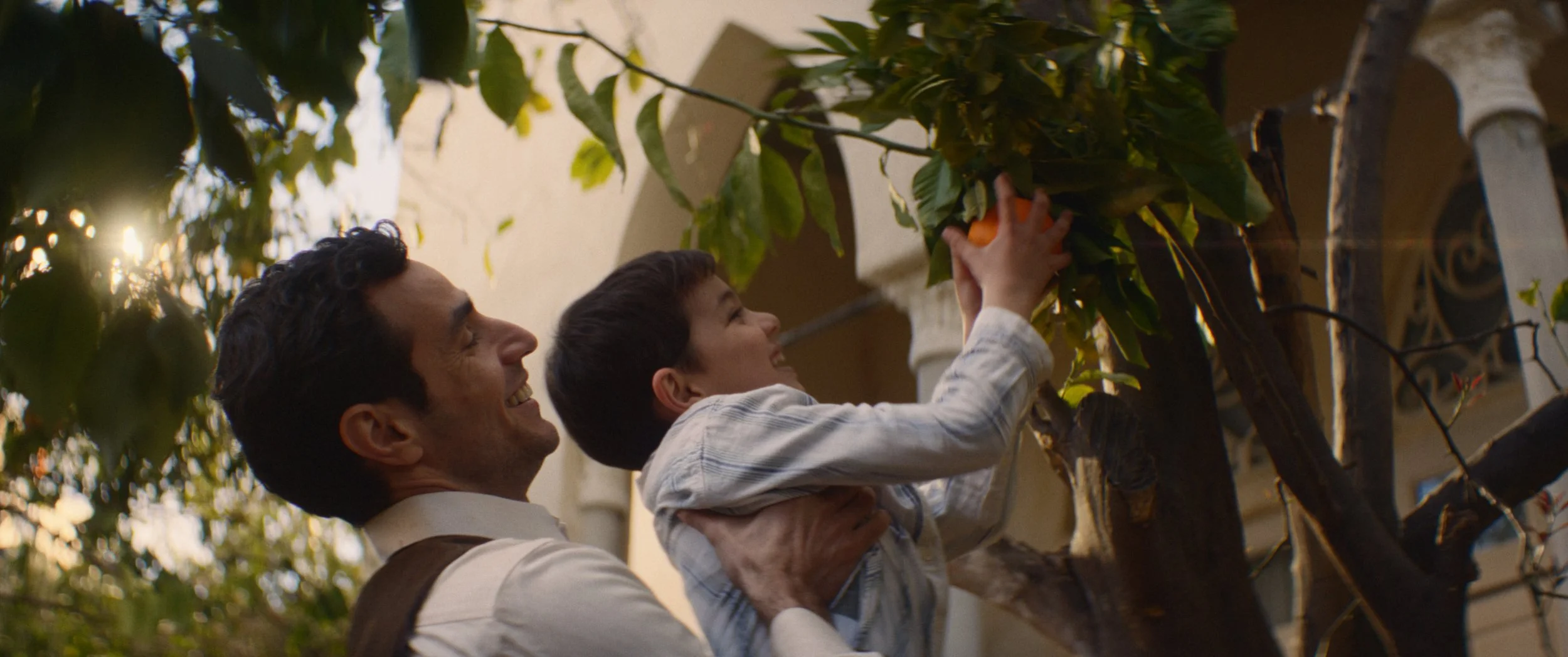 3_AllThat'sLeftIOfYou_©All That's Left of You.jpg