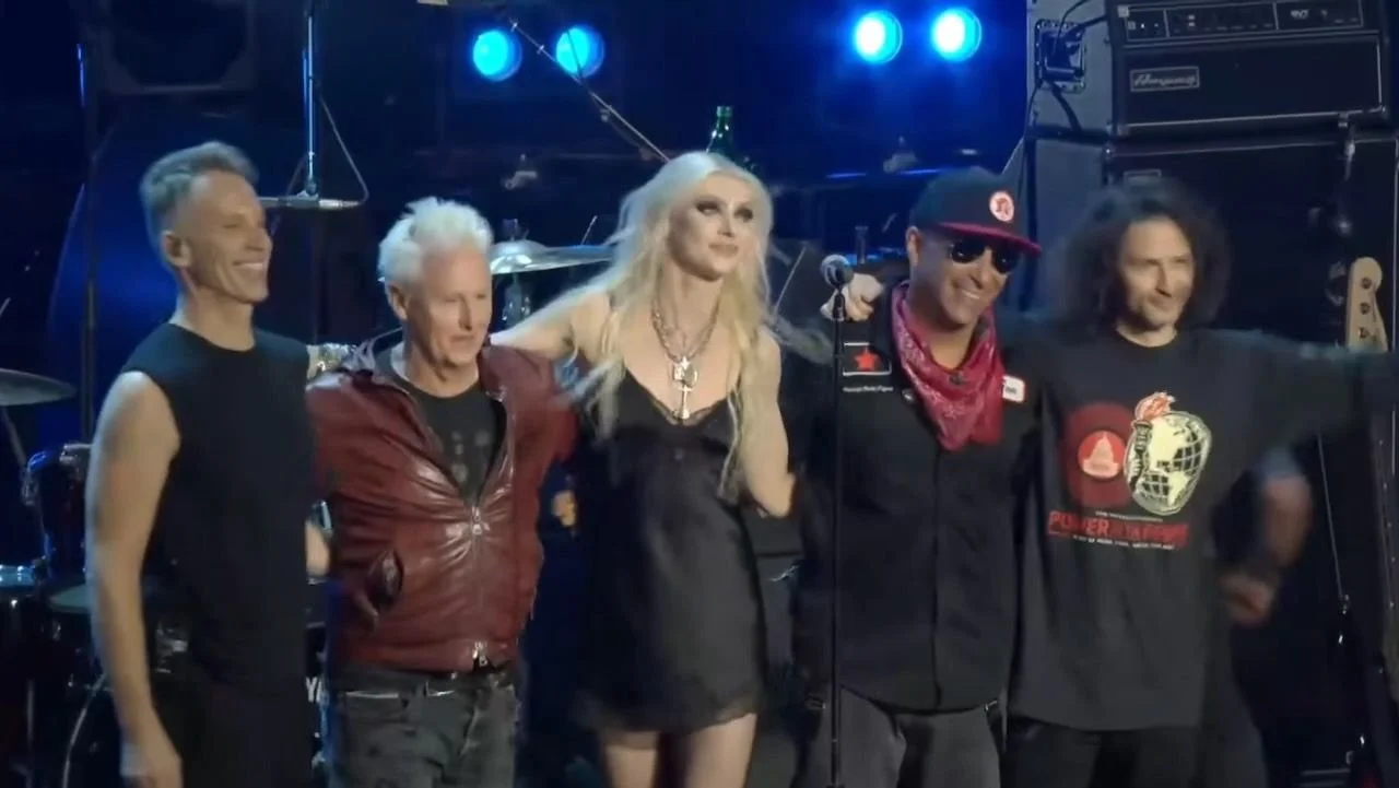 Consequence - “Taylor Momsen, Mike McCready &amp; Matt Cameron Play Suns of Soundgarden Set at Power to the People Fest”