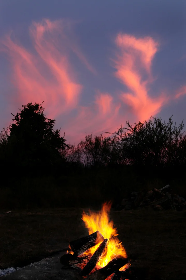 camp fire.jpg
