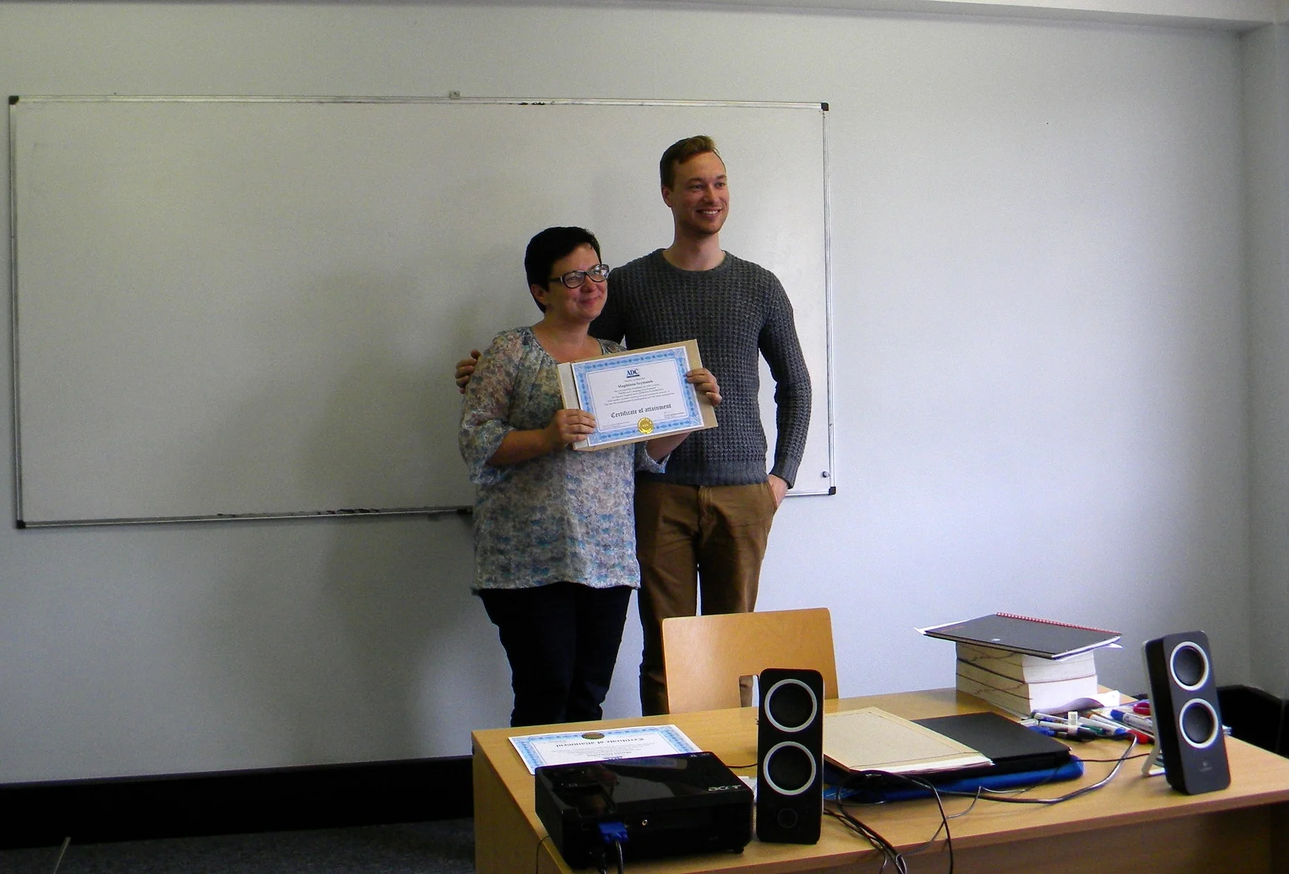 Magda and course leader Alexander Schimmel during the MDSO certification