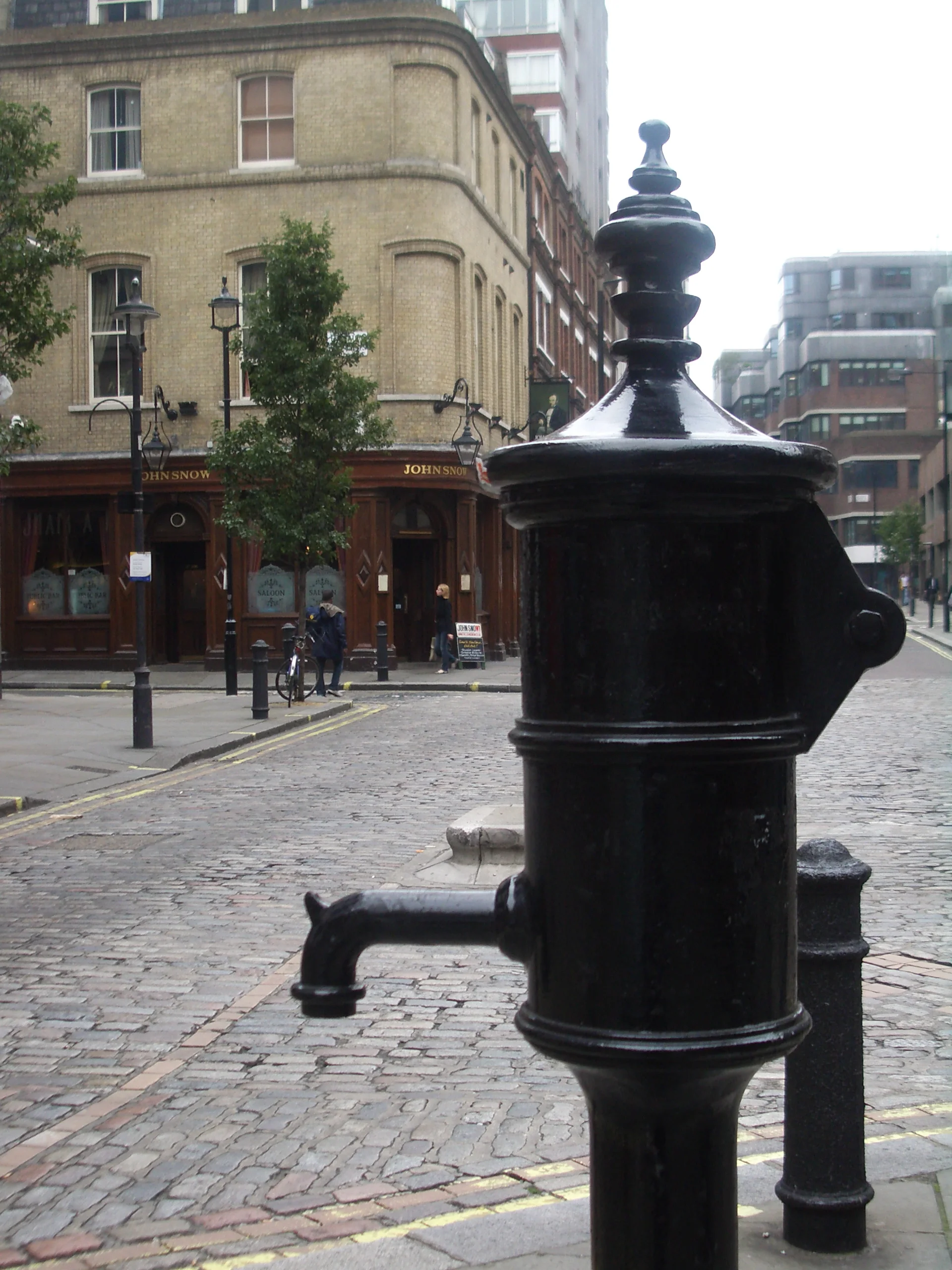 A replica of the original pump on Broadwick Street in Soho (image by Justin Cormack )