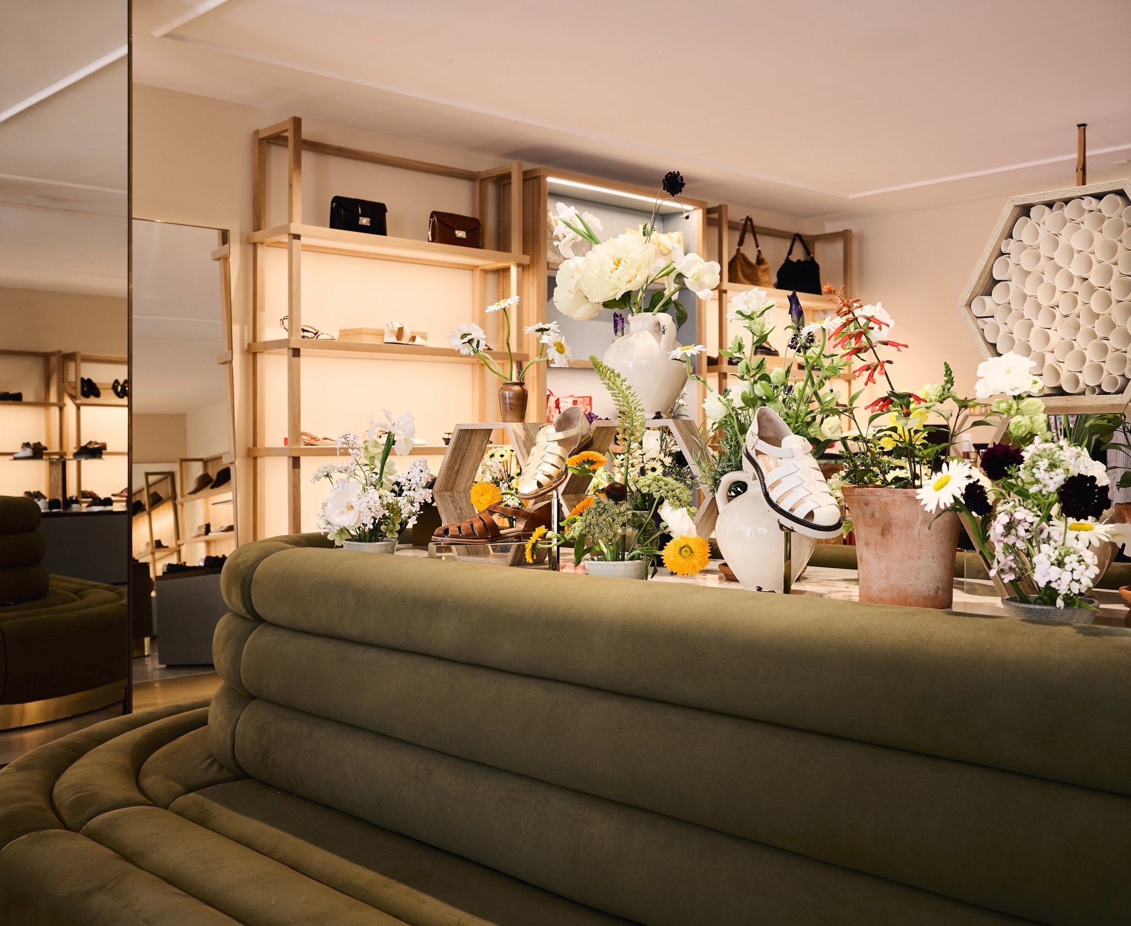 Russell & Bromley In Bloom_029.jpeg