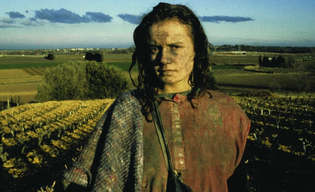 Sandrine Bonnaire as Mona
