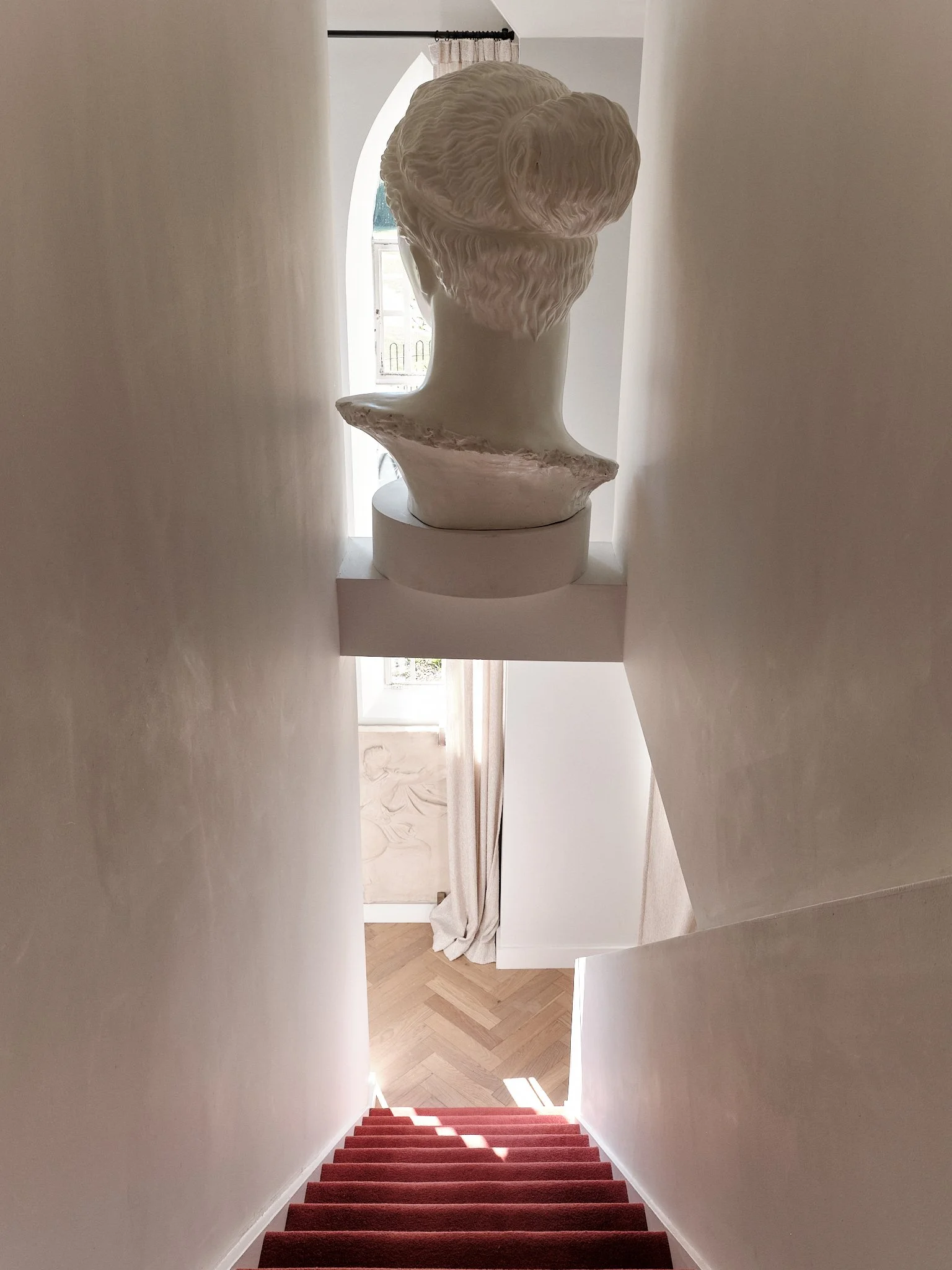 Jacu Strauss for FT House & Home