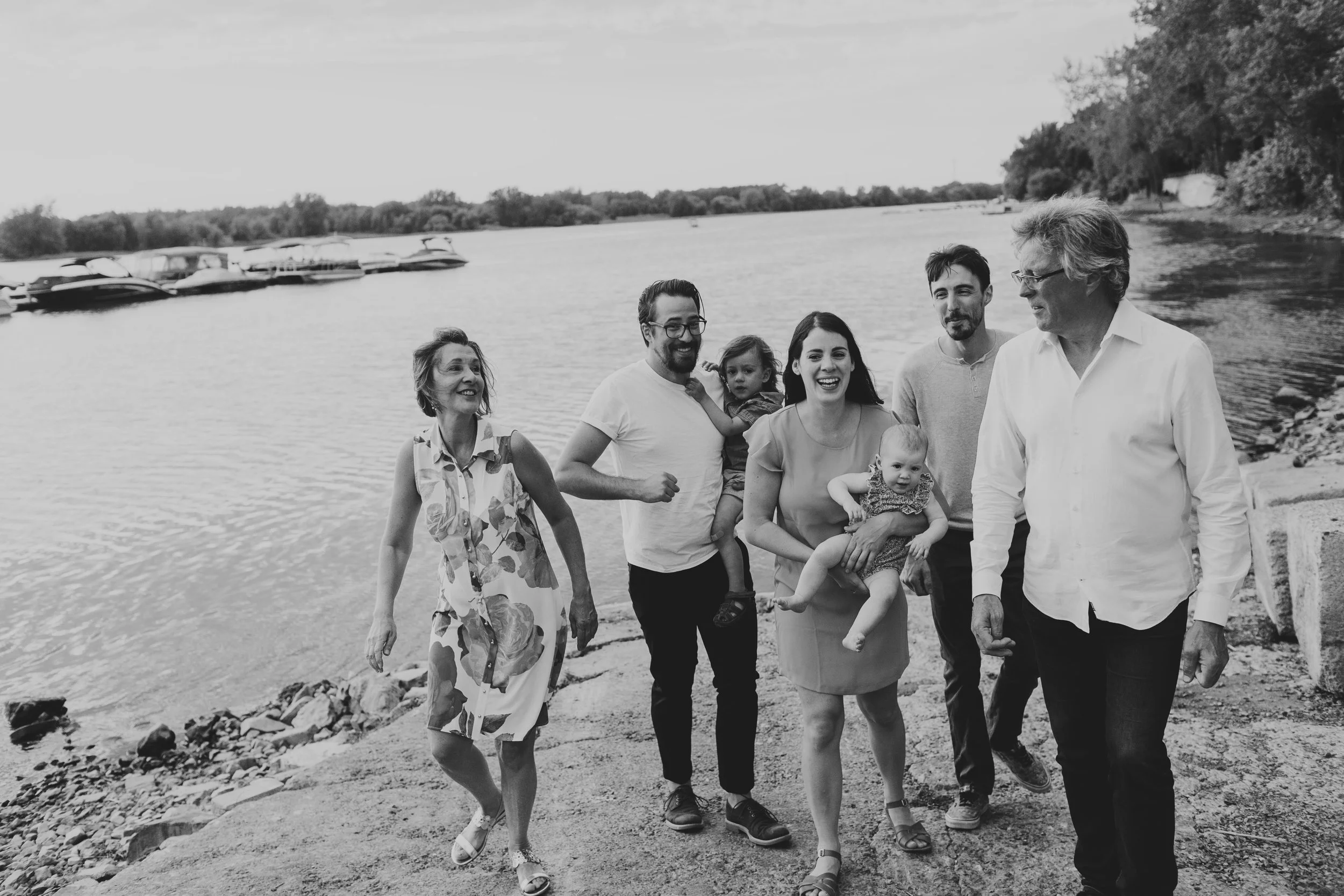 Famille Élargie - Élisabeth, Daniel, Olivier, Mathieu, Alexandra, Arthur &amp; Ellie