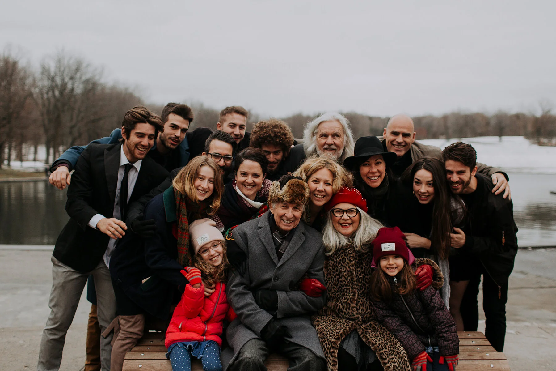 Famille Élargie - Pour la fête de grand-maman