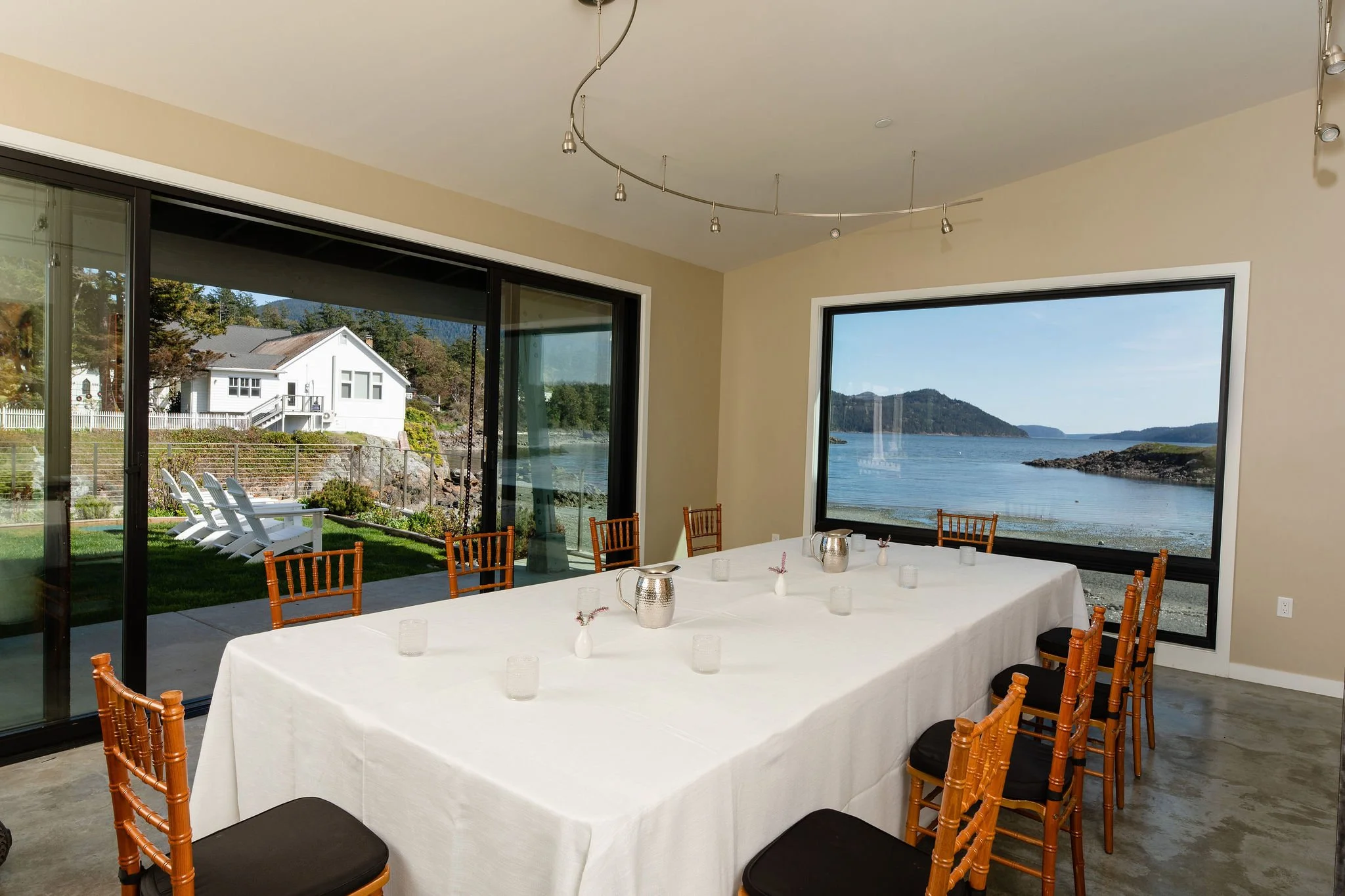 Outlook Inn on Orcas Island