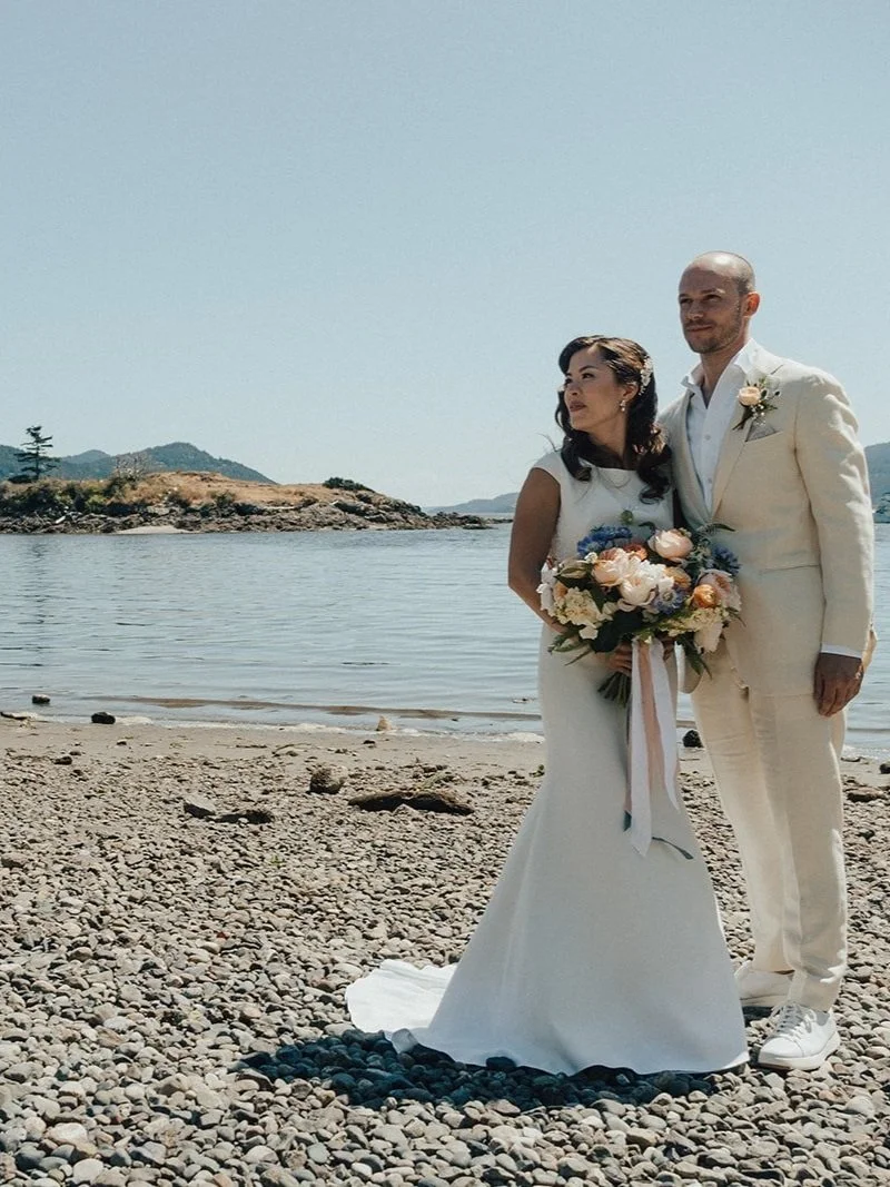 Weddings — Outlook Inn on Orcas Island