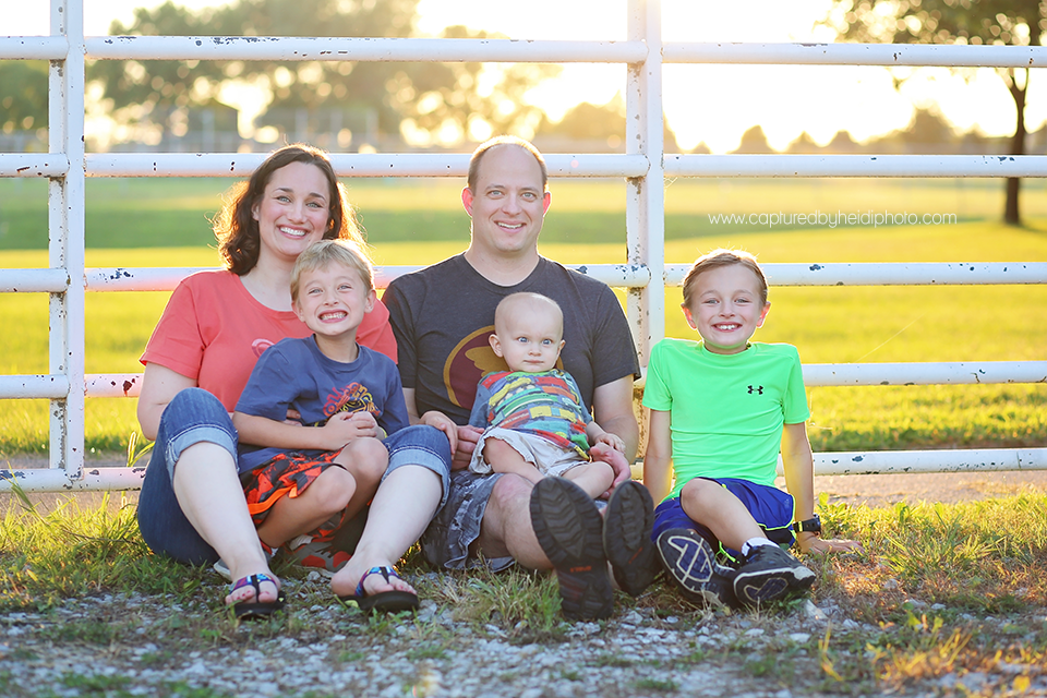 4-centraliowa-family-photographer-huxley-slater-boone-desmoines-johnson.png
