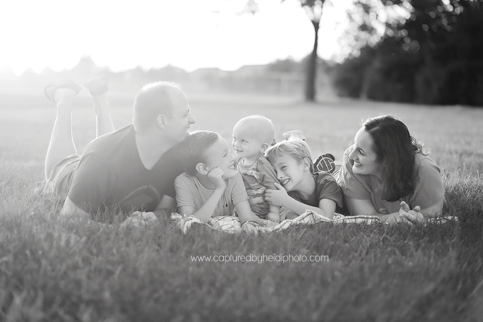 7-centraliowa-family-photographer-huxley-slater-boone-desmoines-johnson.png