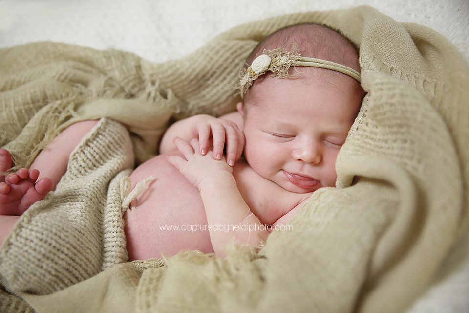 7-central-iowa-newborn-photographer-huxley-ankeny-desmoines-waukee-chelsey-recker-keth-malone.png