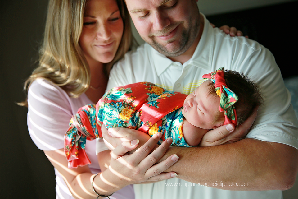 4-central-iowa-newborn-photographer-huxley-desmoines-west-desmoines-waukee-kelly-krause.png