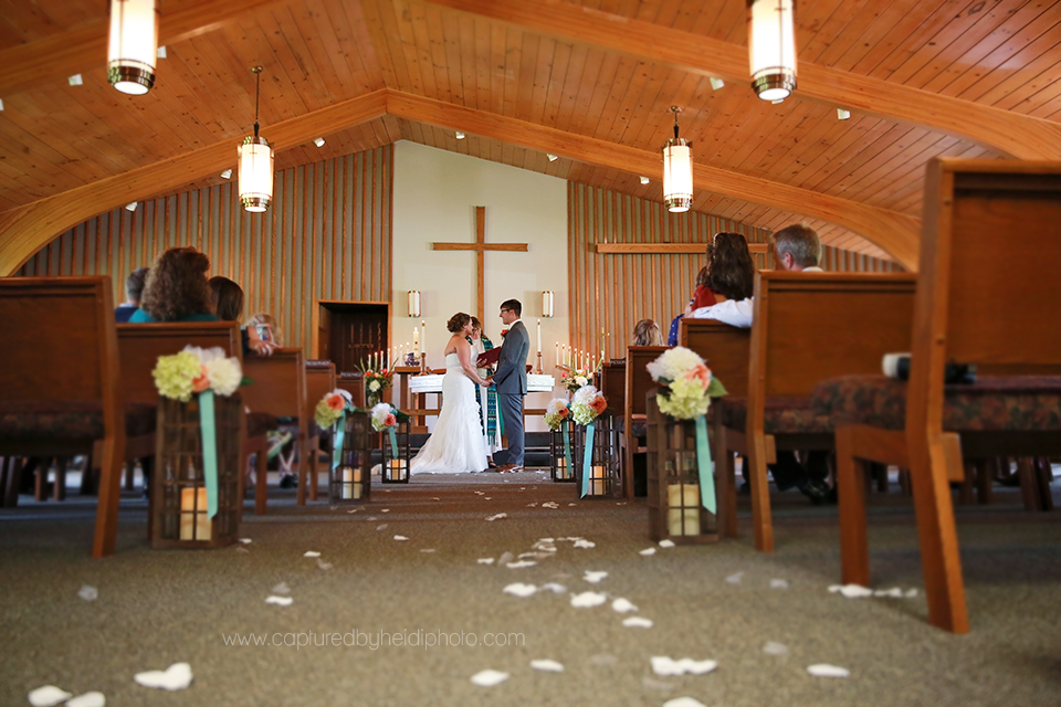 15-central-iowa-wedding-photographer-huxley-ankeny-desmoines-crudele.png