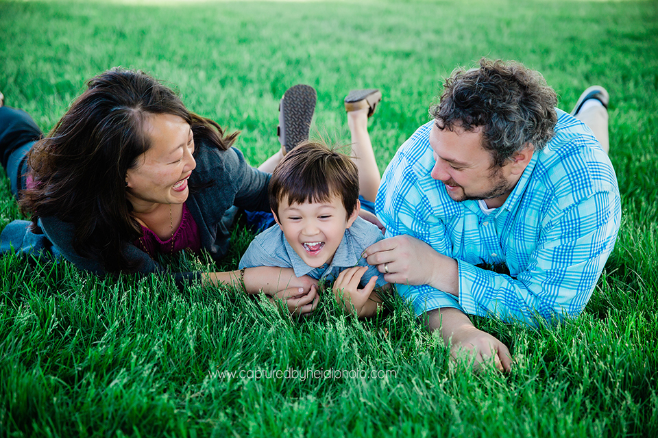 4 central iowa family photographer huxley desmoines ames captured by heidi hicks.jpg