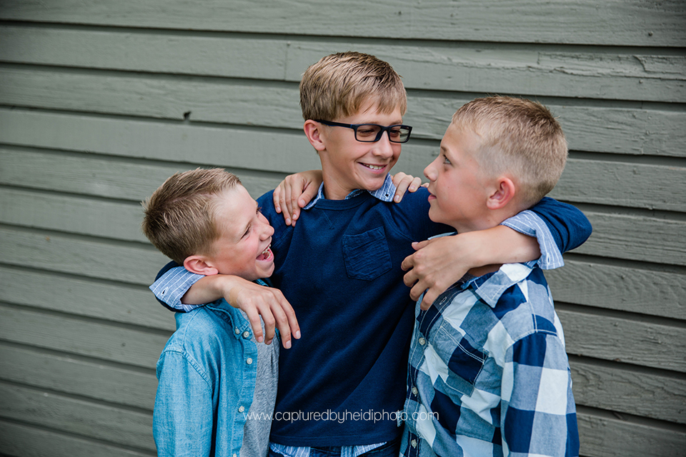 6 central iowa family photographer huxley ames desmoines captured by heidi hicks photography moore memorial park becky strother.jpg