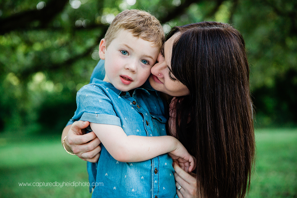 5 central iowa family photographer huxley desmoines ankeny captured by heidi photography hicks jessica gee.jpg