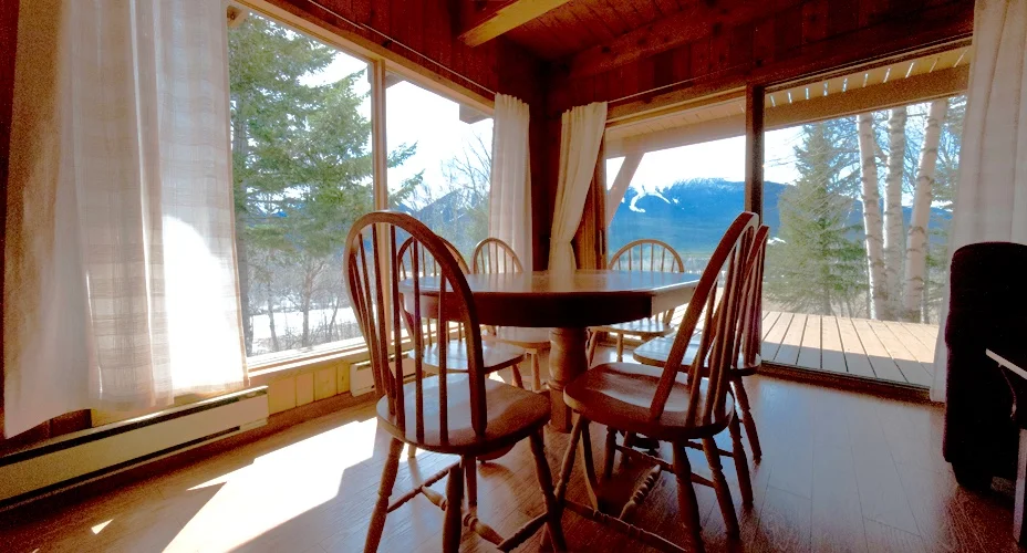 The dining room with its spectacular view.