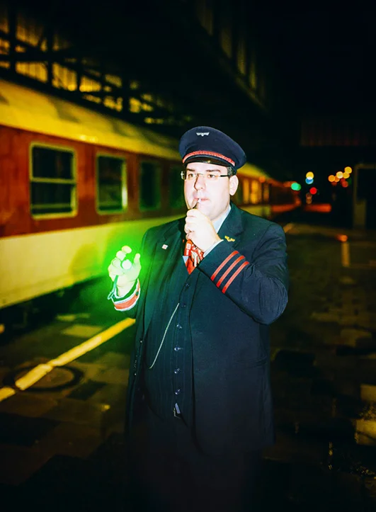 Letzter Nachtzug-DIE ZEIT-henning ross fotografie-14.jpg