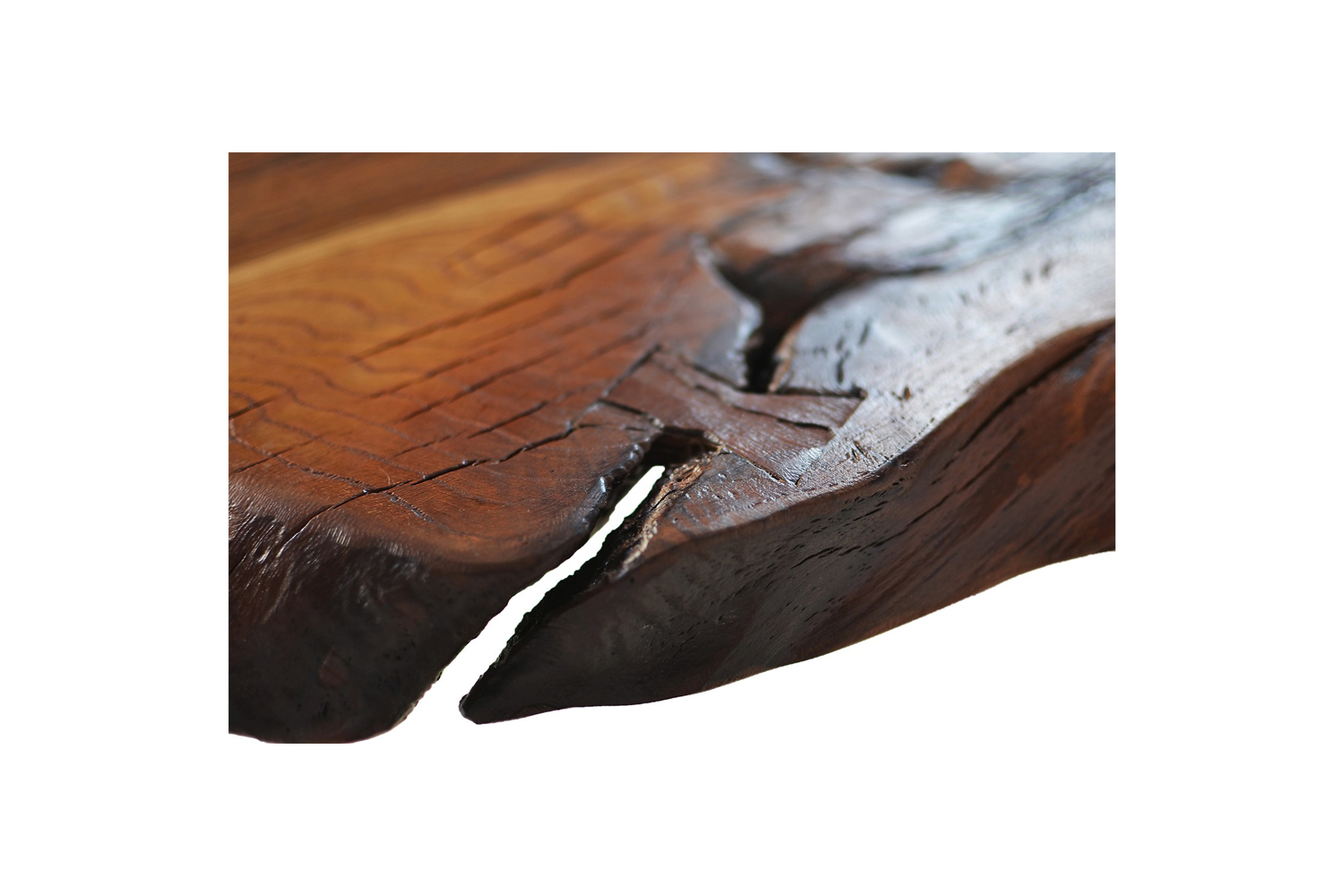 Etz & Steel Brown Beauty Live Edge Table Close Up 2.jpg