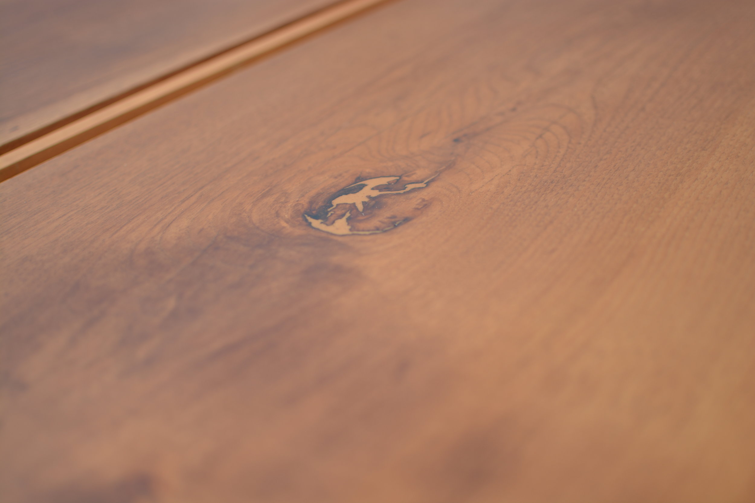 Etz & Steel Gatsby Live Edge Table Close Up 9.JPG