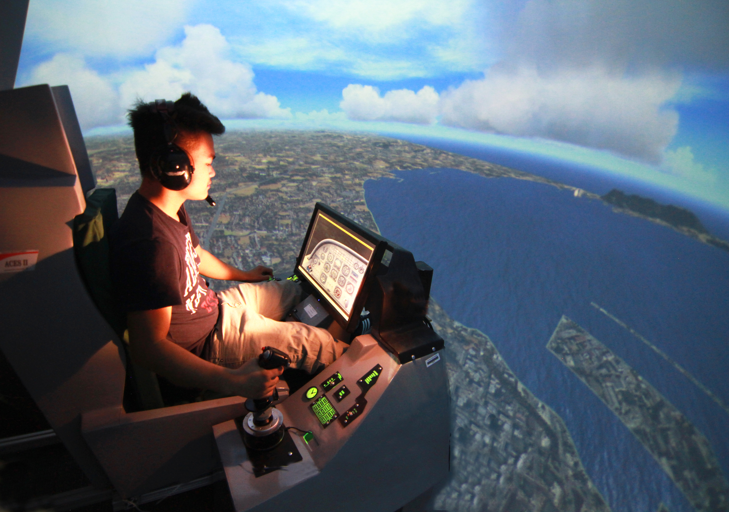Student flying final approach, Surround View Flight Simulator
