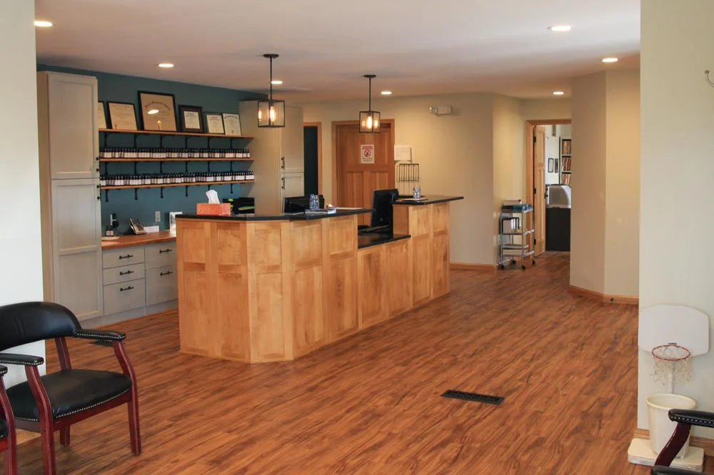 needler-chiropractic-columbus-grove-reception-1.jpg
