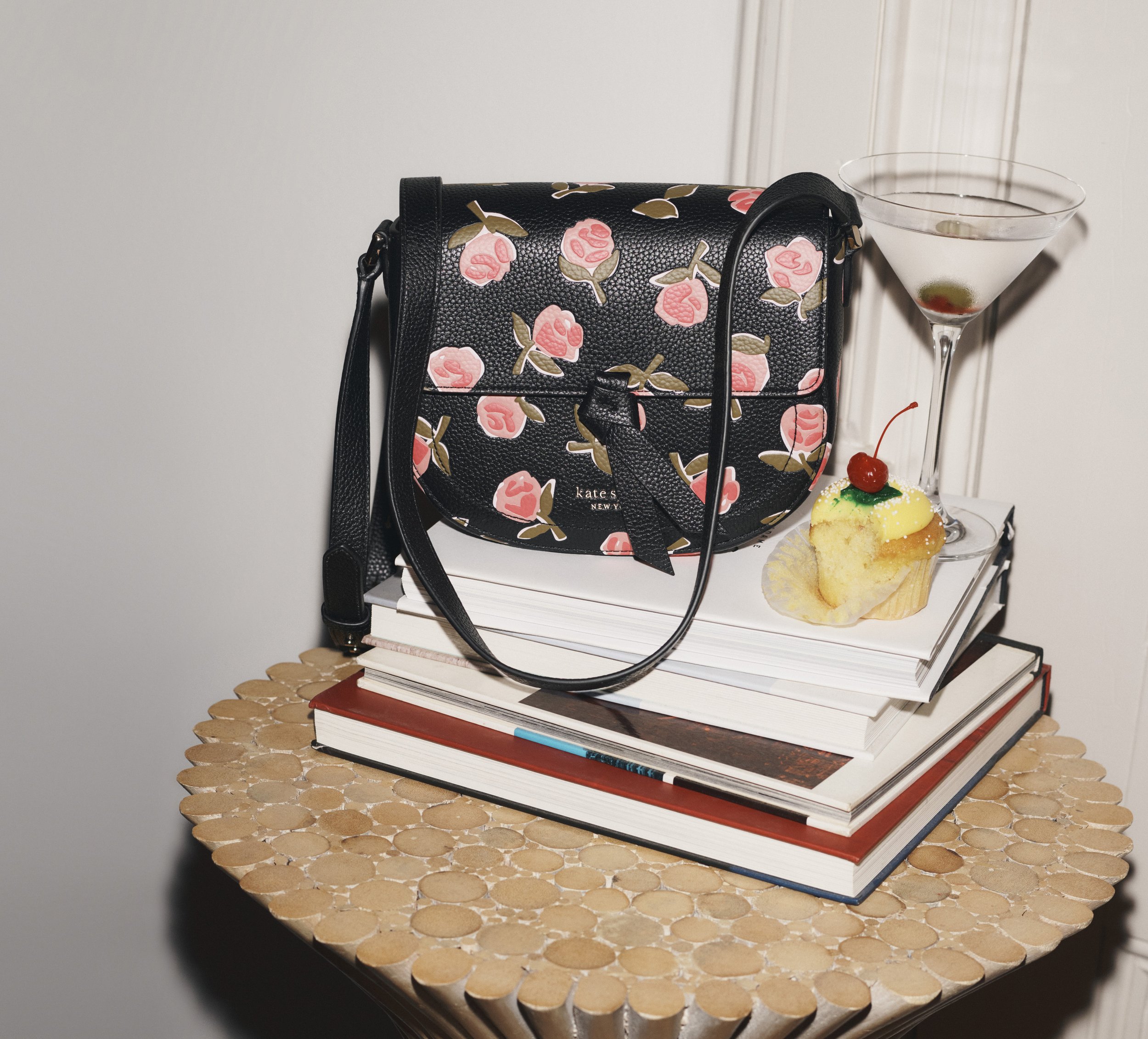021_KateSpade_HO21_Knot_Crossbody_019.jpg