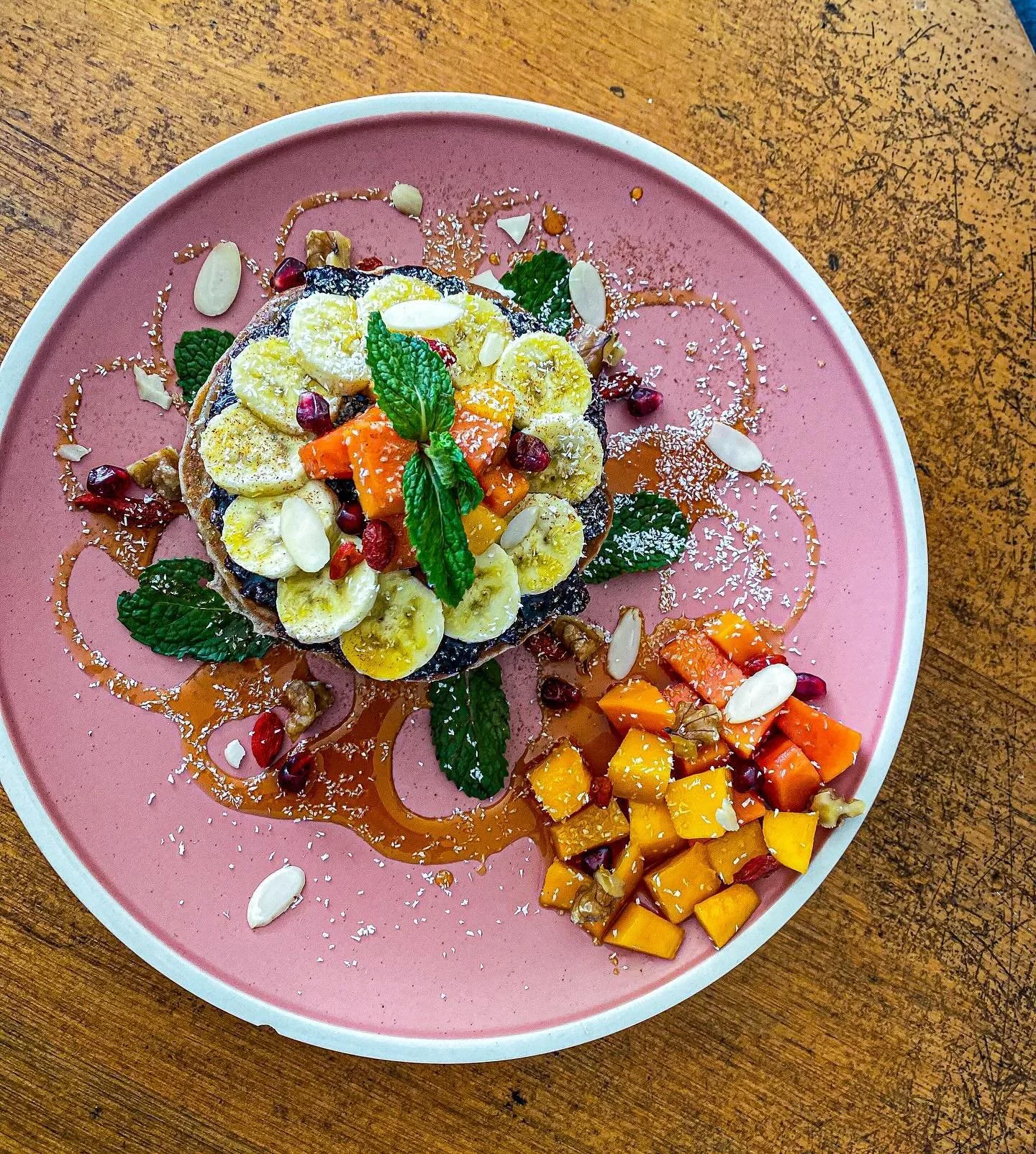 BUCKWHEAT PANCAKES 🥞 @foods_and_roots 
&mdash; Delicious &amp; Nutritious with homemade blueberry jam and fruits. ❤️🙏❤️