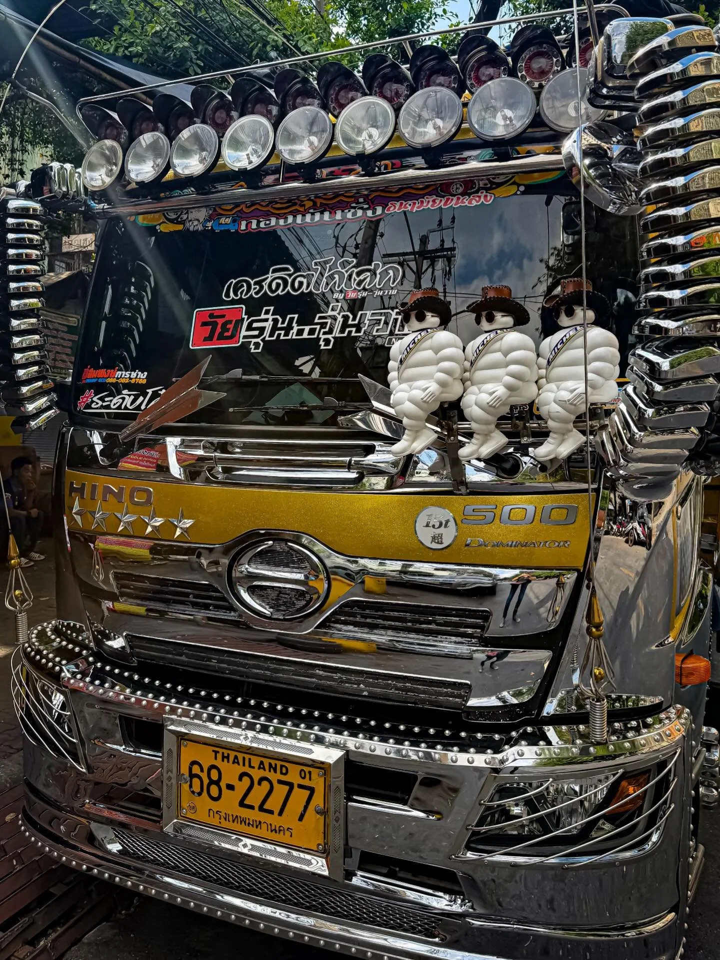 #bangkok #thailand #visitthailand 
#summerthailand #portraitphotography
33trekking natgeo natgeotravel architecture 
photography worldtravel shotoniphone travelphotography travelandleisureasia live laugh love adobe lightroom photoblog tourism thailif