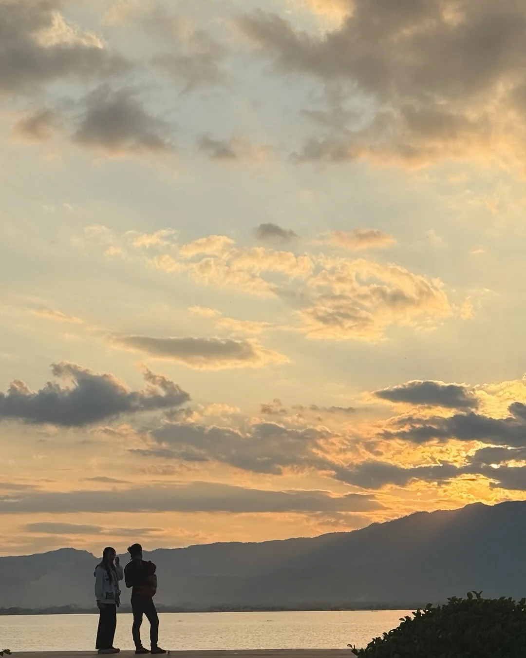 #phayaolake #thailand #sunset