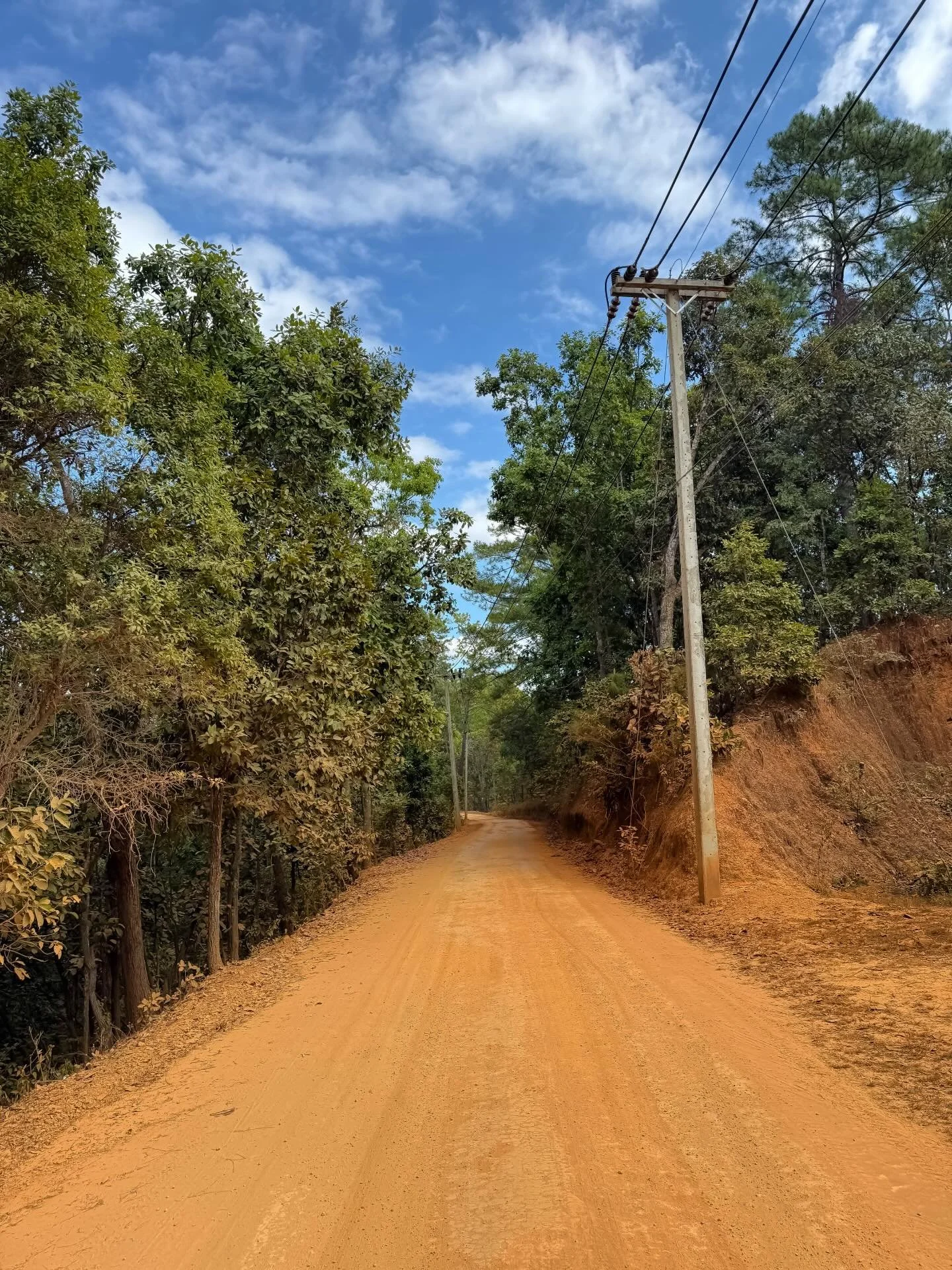 #thailand #roadtrip #motorbike #dirtroads #mountainpass