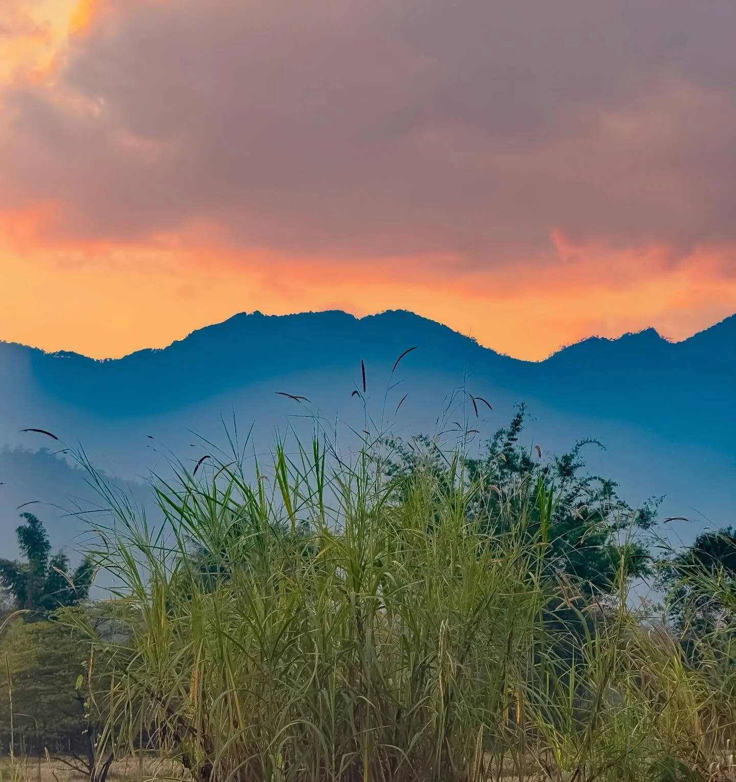 #mountains #sunset #northernthailand