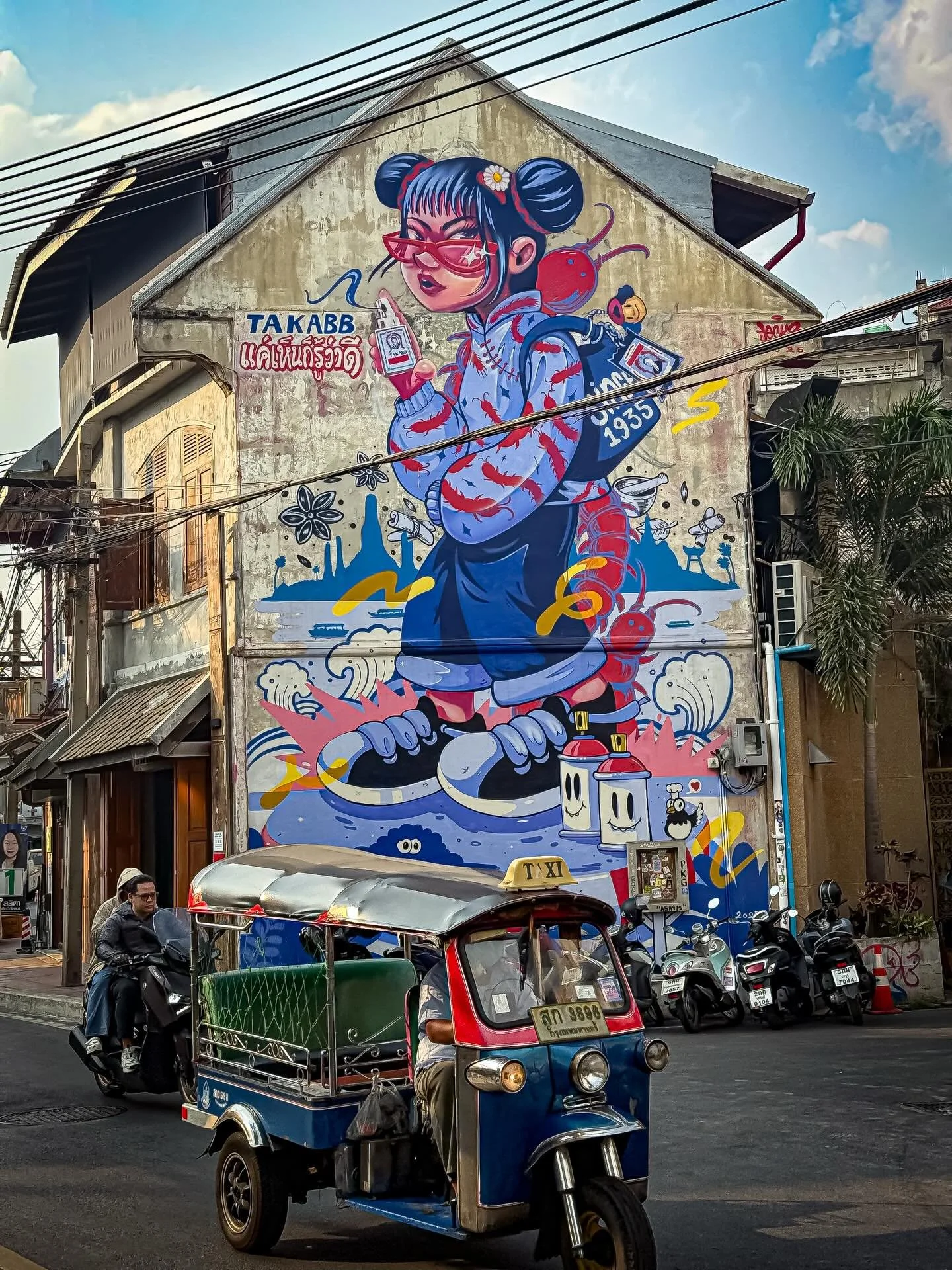 #songwatroad #bangkok #streetart #thailand