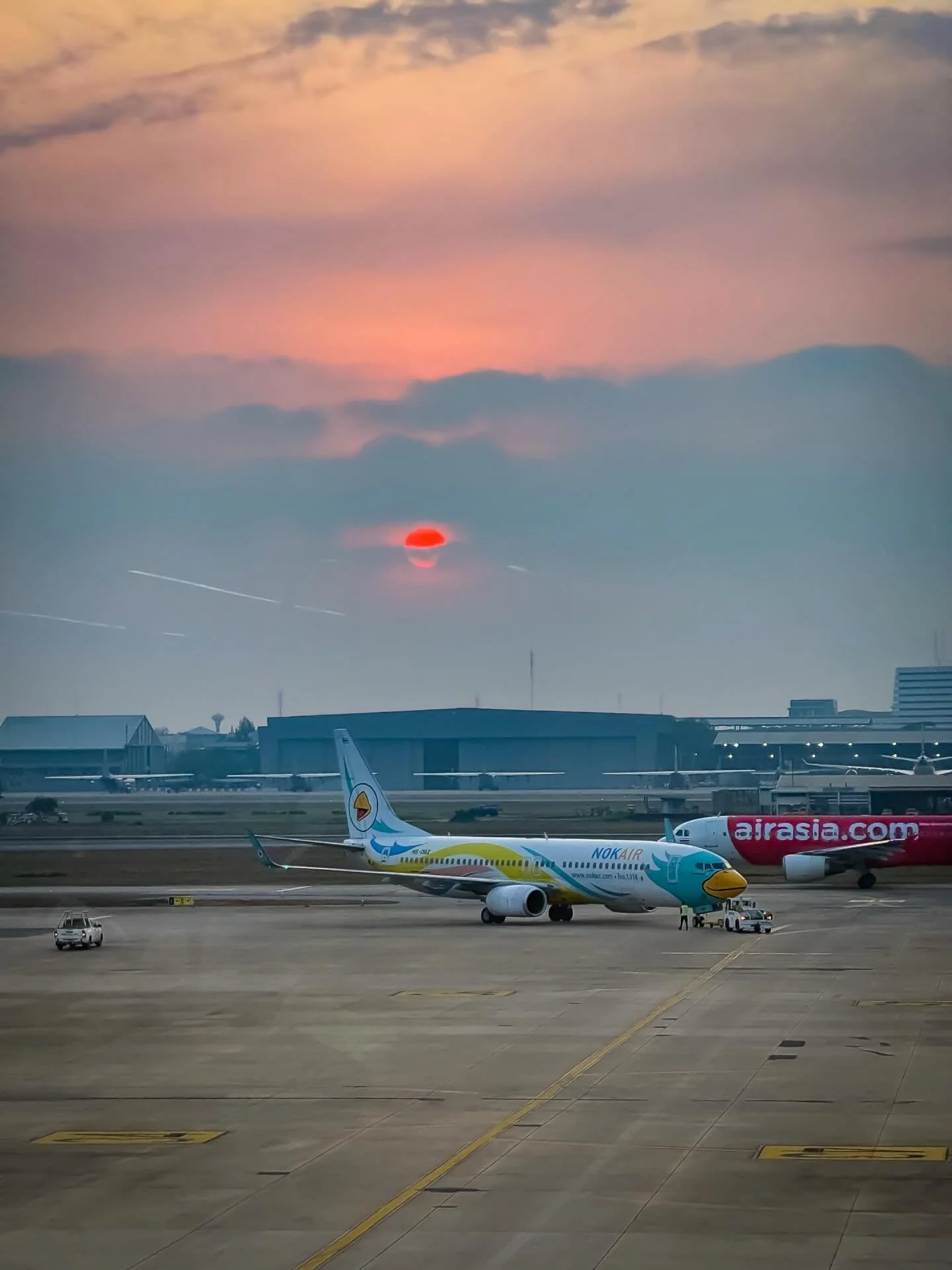 #sunrise #bangkok #chiangmai #thailand