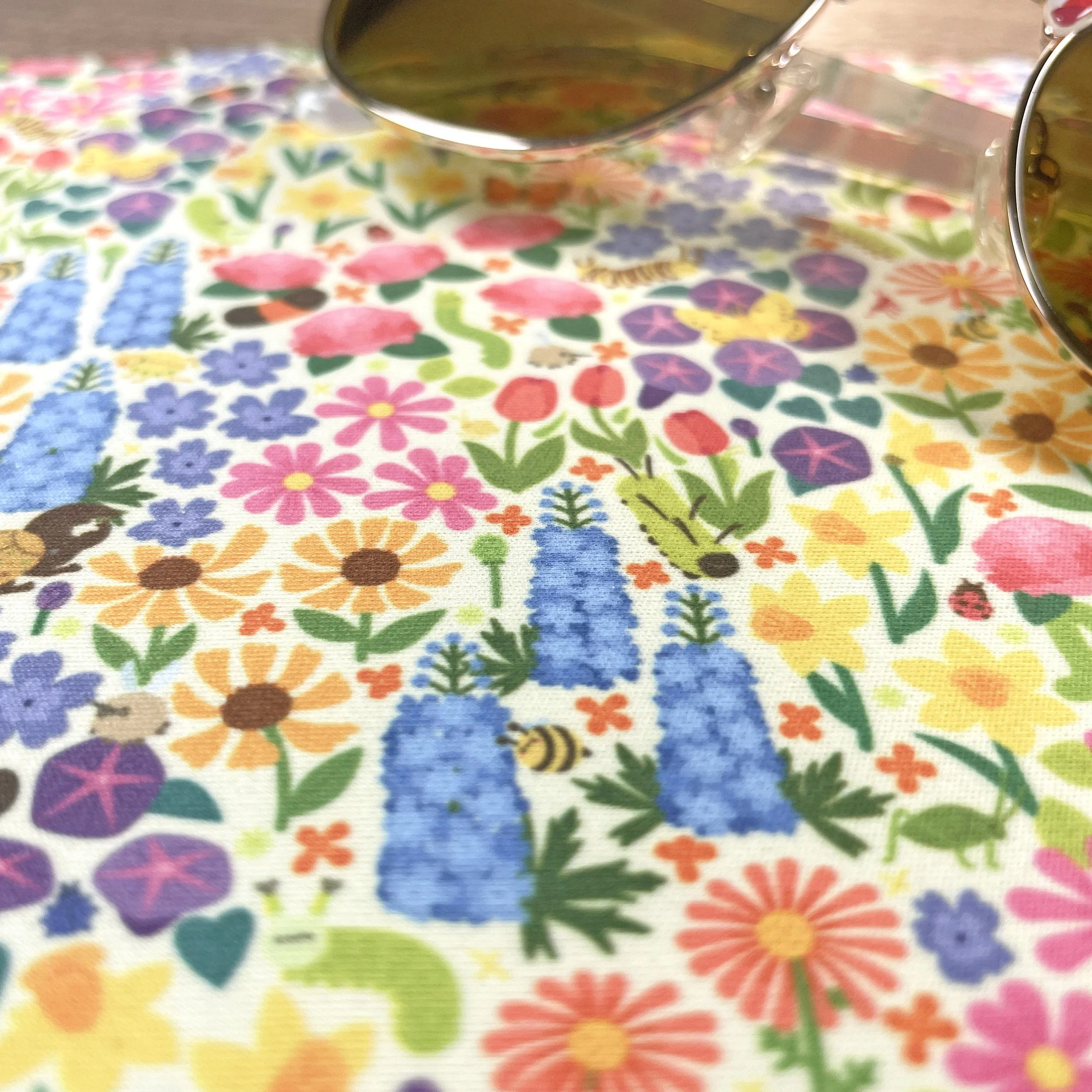 Bug Pattern Microfiber Cloth