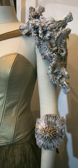 detail, shoulder & cuff.jpg