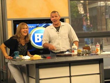 2009, Breakfast Television, Toronto, Guest: Joe L'Erario, PBS- Furniture Guys