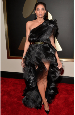Ciara in Alexandre Vauthier looking all yummy like a raven. Beautiful, sexy yet totally fashion forward and a bit risqué. 