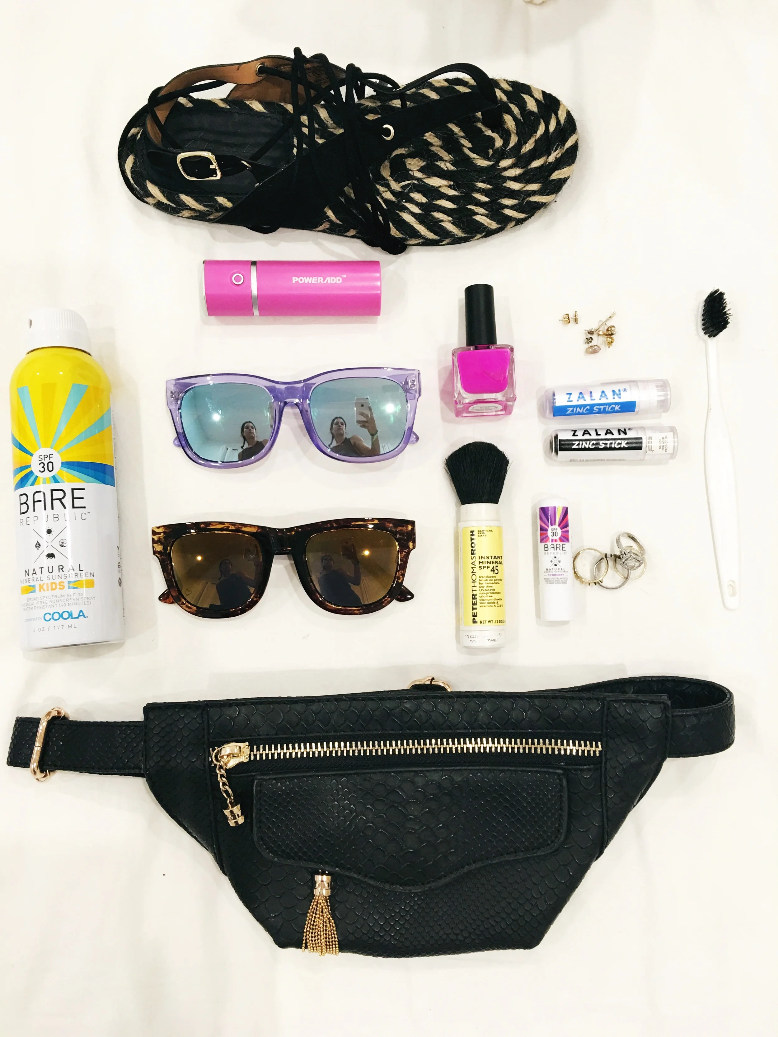 We leave in 2 hours and this is all I have packed. Sooooooo.....