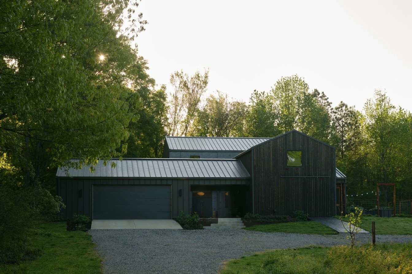 12 - West facade.jpg