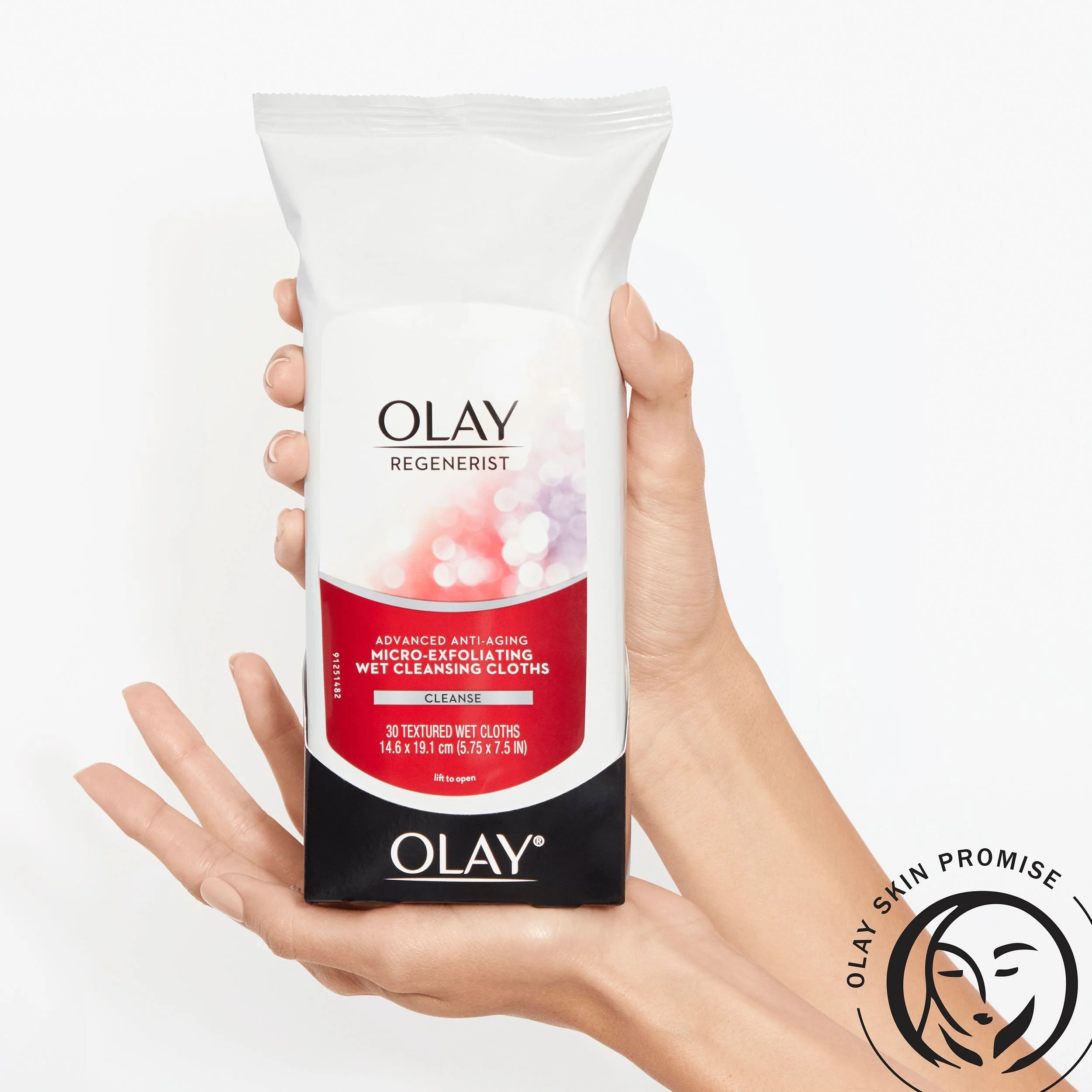 In hand_cloths 3.jpeg