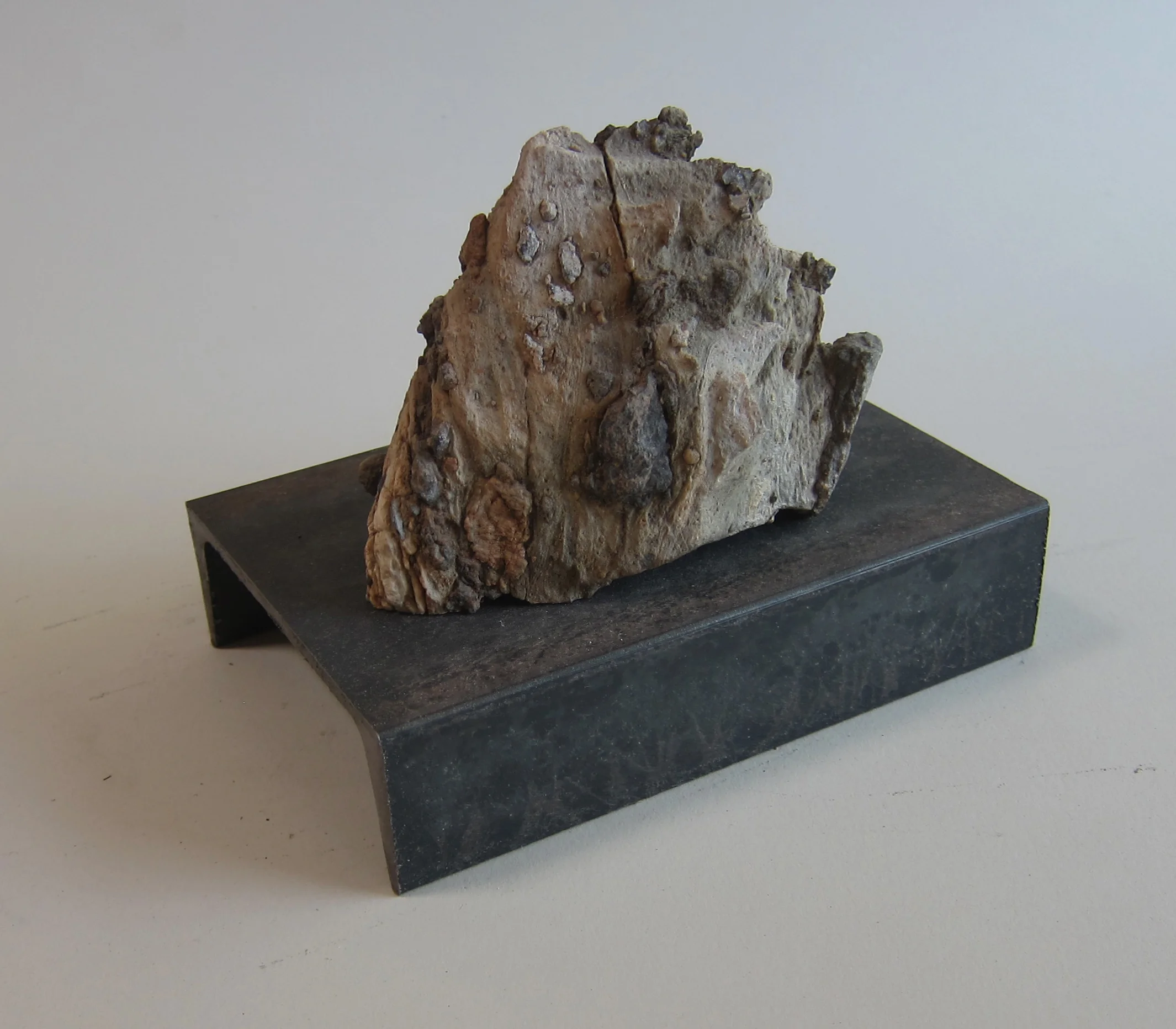   Northern California Murphy stone, steel.&nbsp;  