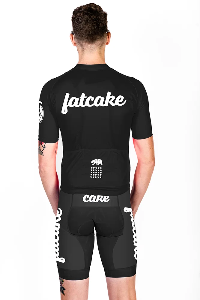 FatCake_spring2018_black_back.jpg