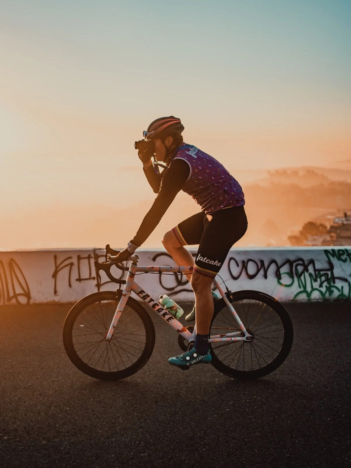 Tomorrow&rsquo;s bakery is Breadbelly. 🍞🫃
- Meet at 6:30am at Conservatory of Flowers
- Clockwise city loop
- End at @breadbellysf with free pastries sponsored by @bicycle.law 
📸 @daylenyang