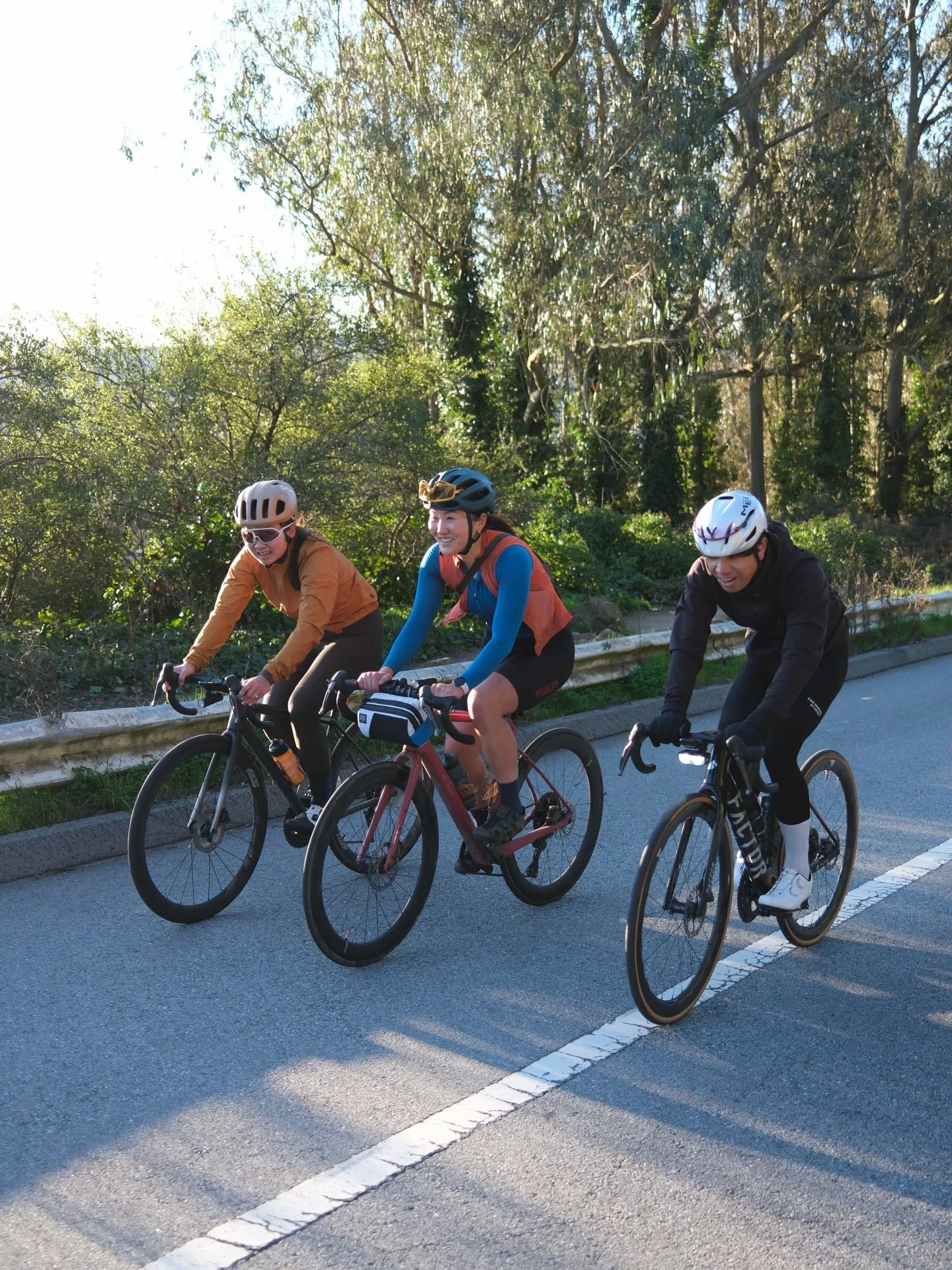 Tomorrow&rsquo;s bakery is @tartinemanufactory in the Mission with pastries sponsored by @seaotterclassic 
Meet at 6:30am at Conservatory of Flowers
End at Tartine Manufactory
Route in bio
📸 @daylenyang