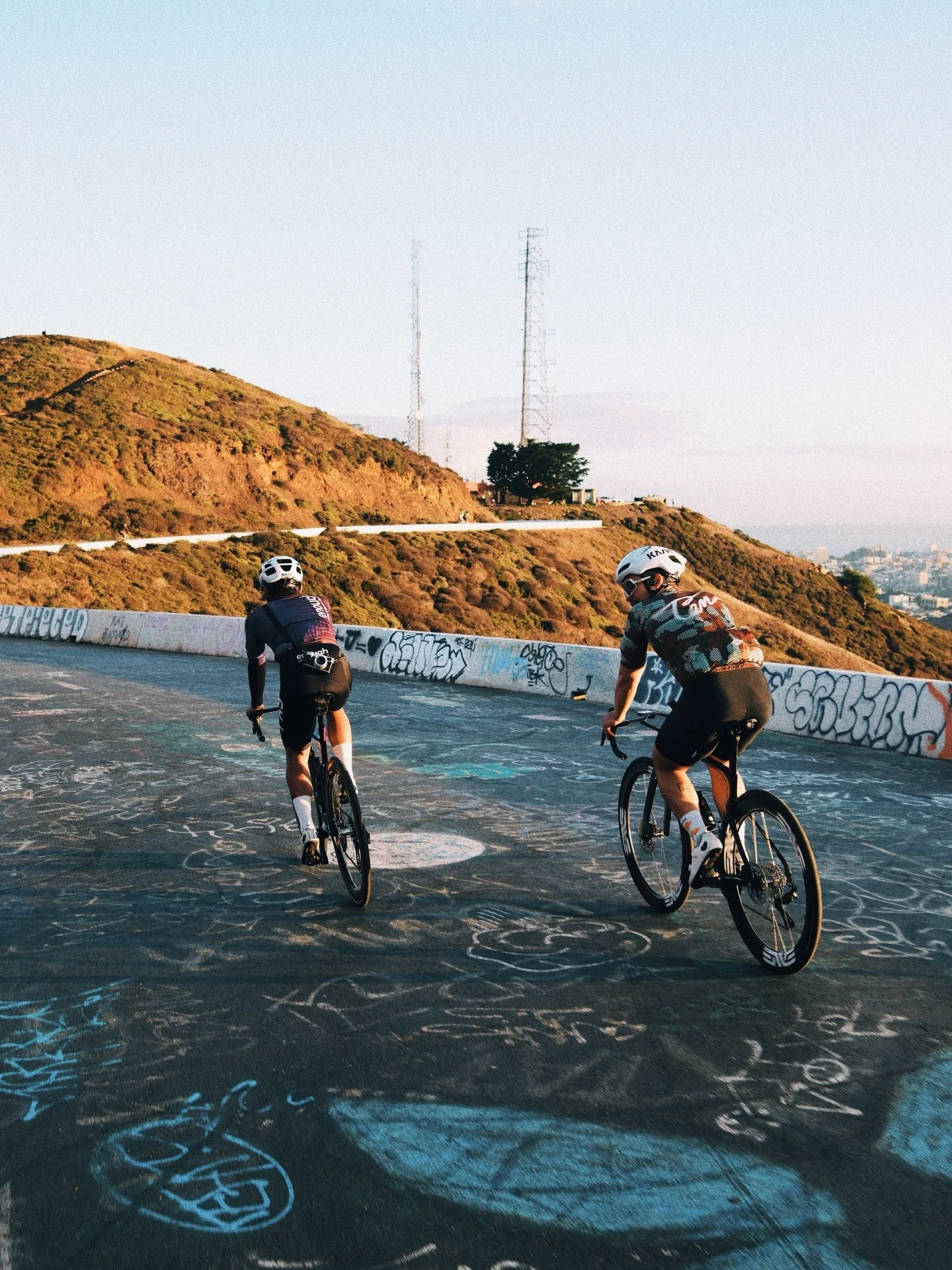 Tomorrow&rsquo;s bakery is @tartinebakery! Meet at 6:30am at Conservatory of Flowers. Route in bio
📸 @daylenyang