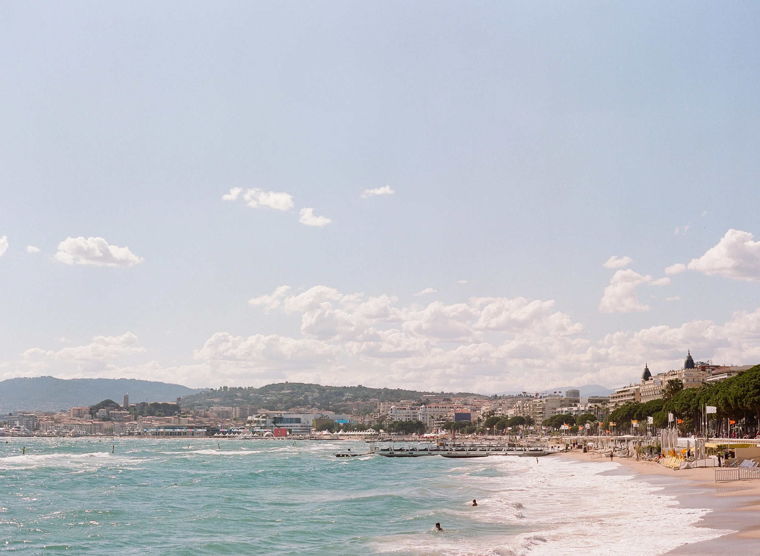 HoneymoonFilm_128.jpg