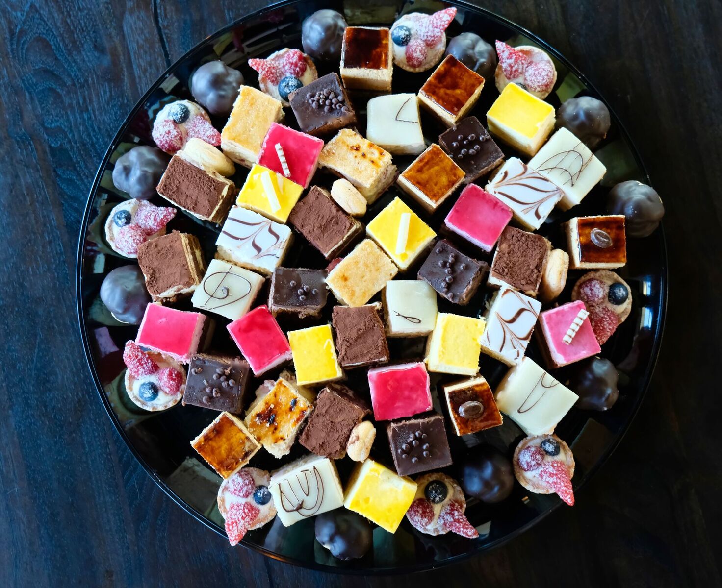 2. Large Dessert Tray.jpeg