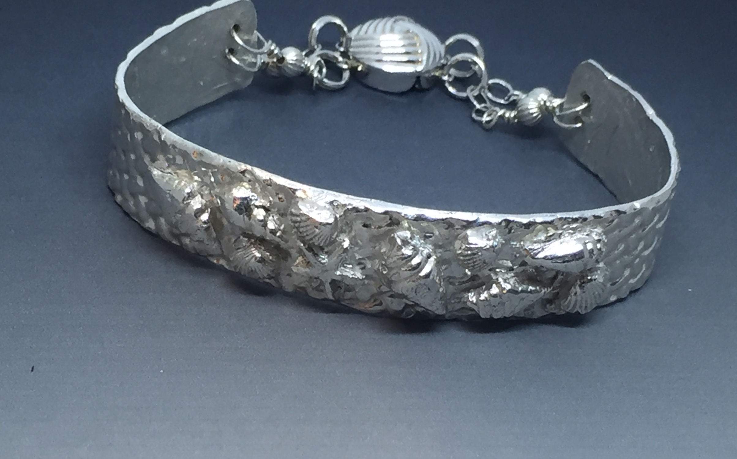 Sea shell bracelet