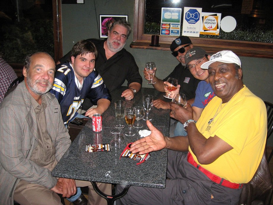  Didier Tricard and stuff members in France with Merle Perkins, Shoji Naito and Eddy Clearwater 